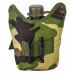 Армейская фляга (фляжка) пластиковая 1 литр,  в камуфлированном чехле с алюминиевым котелком, цвет Вудланд, (Woodland)