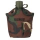 Армейская фляга пластиковая 1 литр,  в камуфлированном чехле, цвет Вудланд  (Woodland)