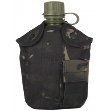 Армейская фляга пластиковая 1 литр,  в камуфлированном чехле, цвет Мультикам Блэк (Multicam Black)